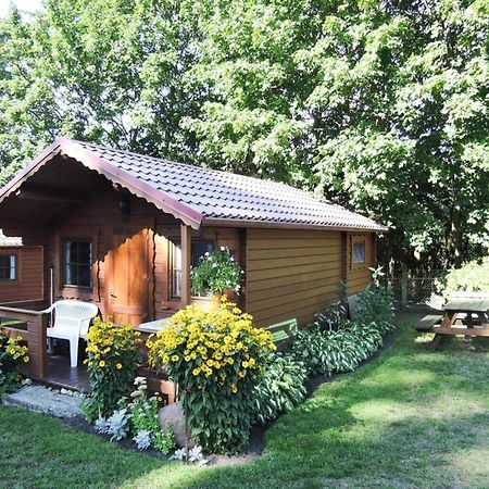Bungalow In Lubin At 300 M From The Lake Exteriör bild