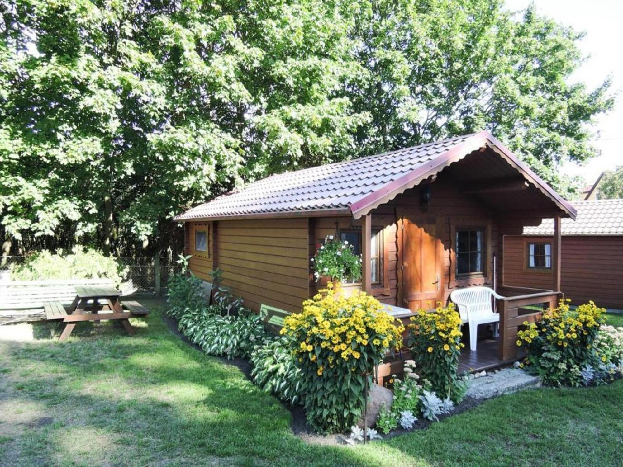 Bungalow In Lubin At 300 M From The Lake Exteriör bild