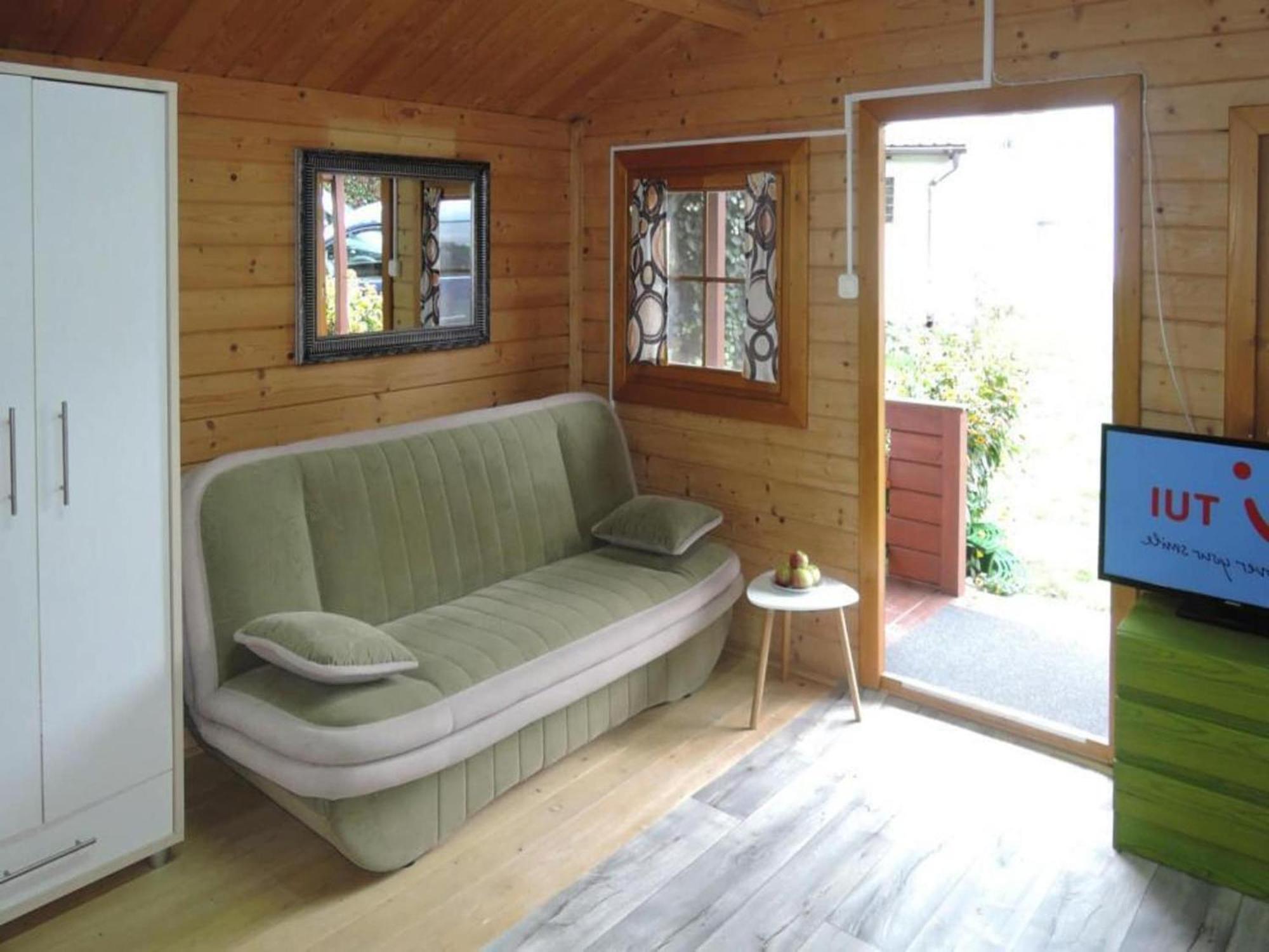 Bungalow In Lubin At 300 M From The Lake Exteriör bild
